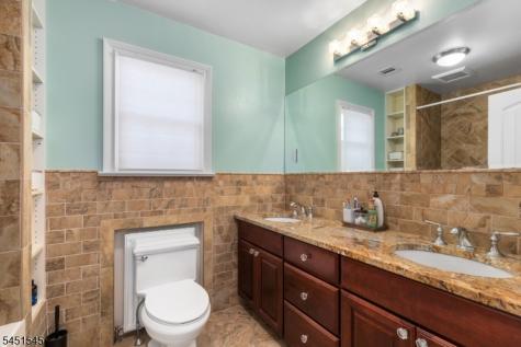 16 Madison Avenue Hasbrouck Heights NJ 07604