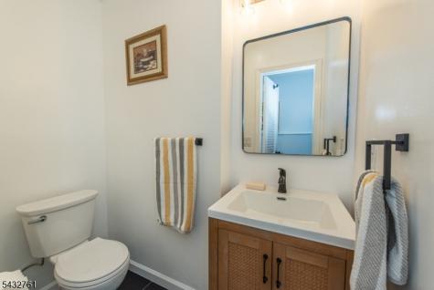 12 Richardsville Road Ogdensburg NJ 07439