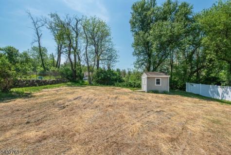12 Richardsville Road Ogdensburg NJ 07439