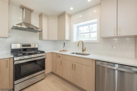 12 Richardsville Road Ogdensburg NJ 07439