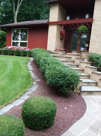 5 Agnes Lane Holland NJ 08848