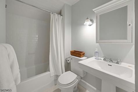 27 Bedford Road Summit NJ 07901