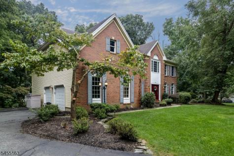 10 Ashley Drive Mount Olive NJ 07836