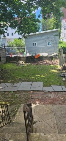 570 Summer Avenue Newark NJ 07104