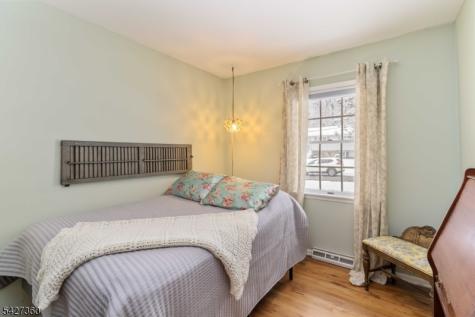 23 Hancock Drive West Milford NJ 07480