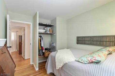 23 Hancock Drive West Milford NJ 07480