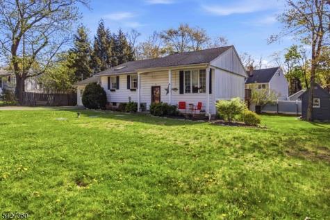 23 Hancock Drive West Milford NJ 07480