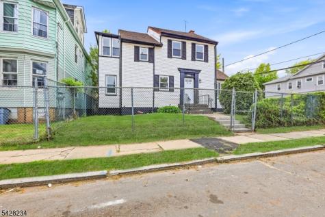 74 Lindsley Avenue Newark NJ 07106