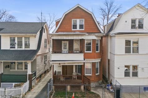 550 Norwood Street East Orange NJ 07018