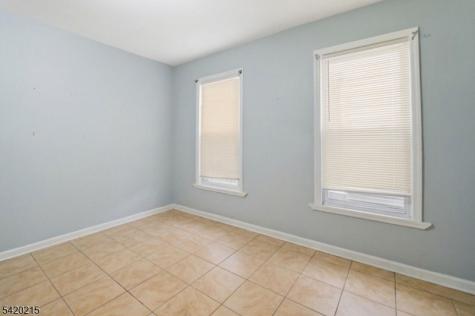 550 Norwood Street East Orange NJ 07018