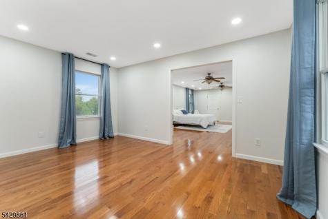 37 Woodland Heights Circle Lebanon NJ 08826