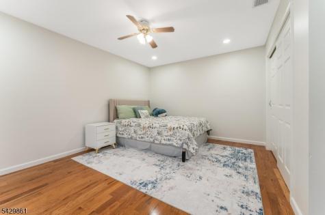 37 Woodland Heights Circle Lebanon NJ 08826