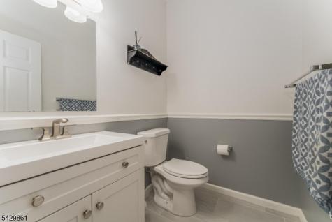 37 Woodland Heights Circle Lebanon NJ 08826