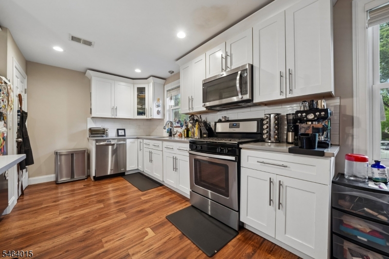 40 Carpenter Place Cranford NJ 07016