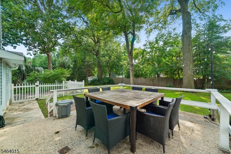 40 Carpenter Place Cranford NJ 07016