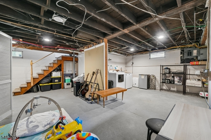 40 Carpenter Place Cranford NJ 07016