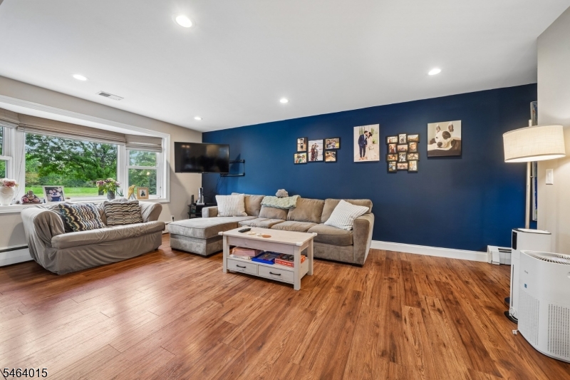 40 Carpenter Place Cranford NJ 07016