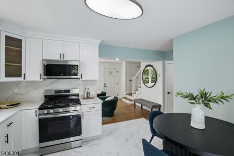 127 Glenwild Avenue Bloomingdale NJ 07403