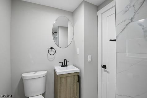 127 Glenwild Avenue Bloomingdale NJ 07403