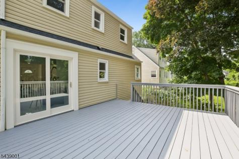 127 Glenwild Avenue Bloomingdale NJ 07403