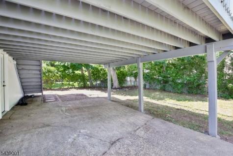 127 Glenwild Avenue Bloomingdale NJ 07403