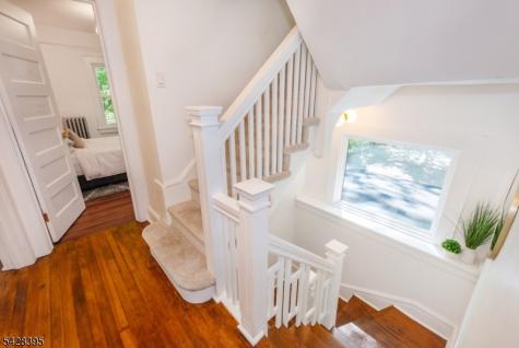 245 Midland Avenue East Orange NJ 07017