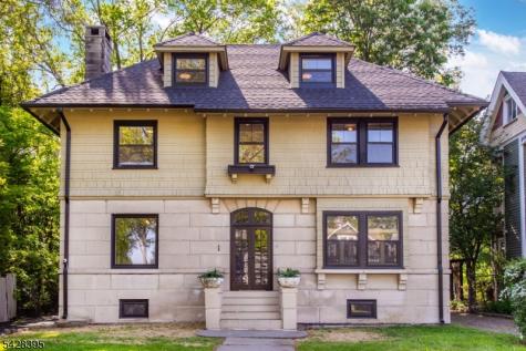 245 Midland Avenue East Orange NJ 07017