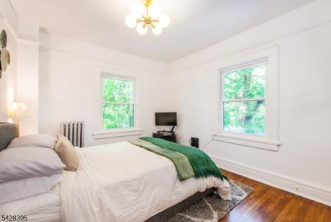 245 Midland Avenue East Orange NJ 07017
