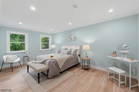 36 Ruth Street Hopatcong NJ 07874