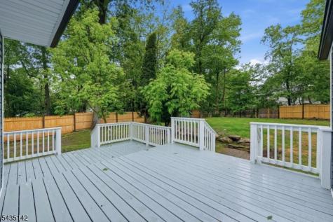 36 Ruth Street Hopatcong NJ 07874