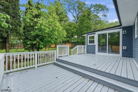 36 Ruth Street Hopatcong NJ 07874