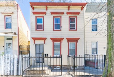 61 Cutler Street Newark NJ 07104