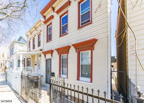 61 Cutler Street Newark NJ 07104