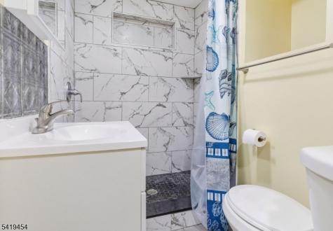 61 Cutler Street Newark NJ 07104
