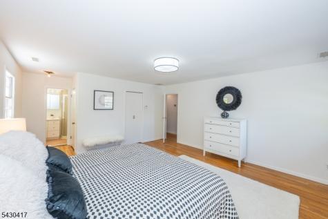 7 Waddington Avenue West Orange NJ 07052