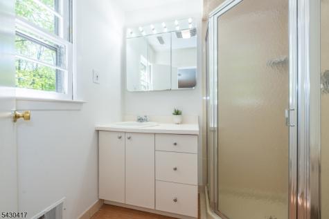7 Waddington Avenue West Orange NJ 07052