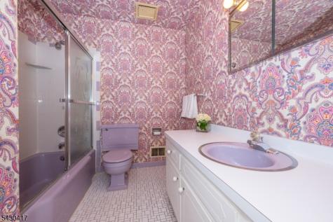 7 Waddington Avenue West Orange NJ 07052