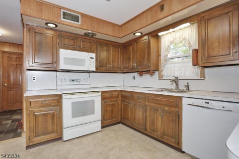 200 Watchung Drive Hawthorne NJ 07506