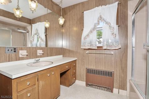 200 Watchung Drive Hawthorne NJ 07506