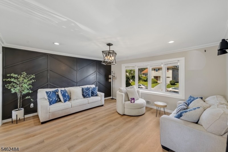 5 Sumutka Court Carteret NJ 07008