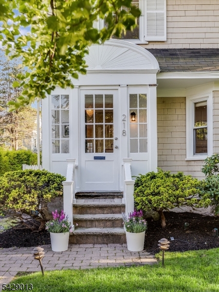 218 Inwood Avenue Montclair NJ 07043