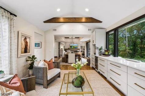 101 Peachcroft Drive Bernardsville NJ 07924