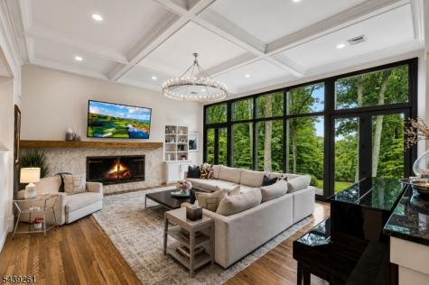 101 Peachcroft Drive Bernardsville NJ 07924