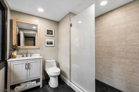 101 Peachcroft Drive Bernardsville NJ 07924