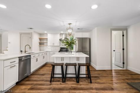 101 Peachcroft Drive Bernardsville NJ 07924