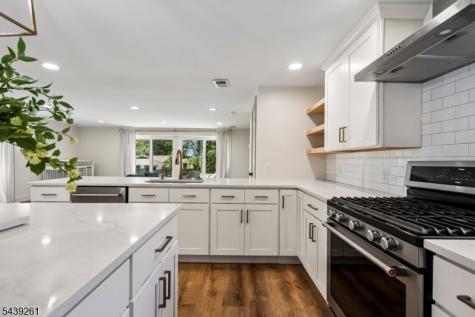 101 Peachcroft Drive Bernardsville NJ 07924