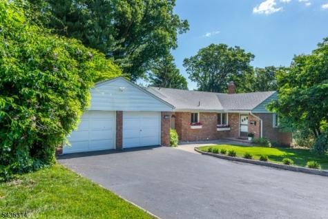 110 Woodlawn Avenue Clifton NJ 07013