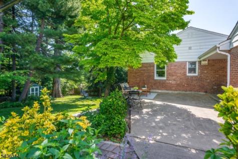 110 Woodlawn Avenue Clifton NJ 07013