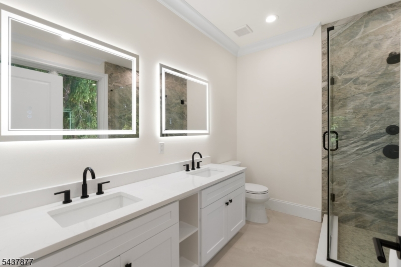13 Harding Place Livingston NJ 07039