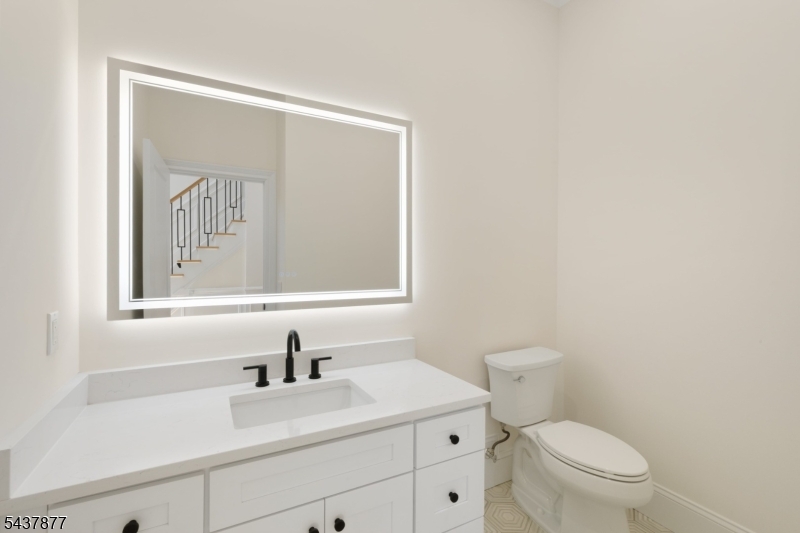 13 Harding Place Livingston NJ 07039